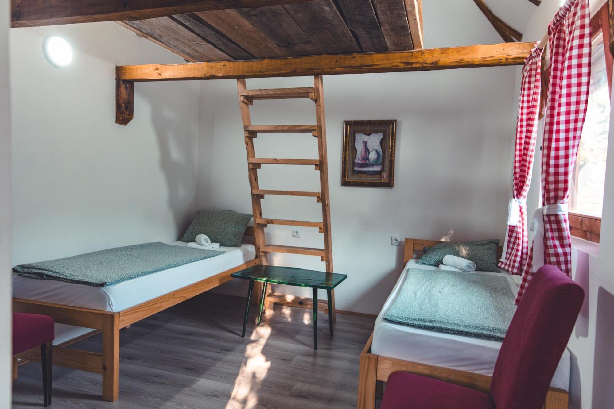 Konak Dobri Potok Krupanj Exterior photo